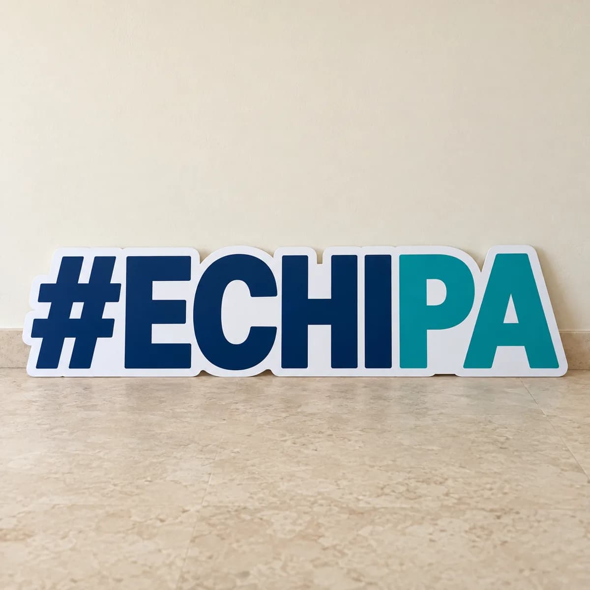 Hashtag personalizat pentru evenimente pe PVC